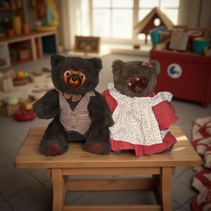 Vintage Robert Raikes Original Bears Sebastian &  Roberta Stuffed Animals